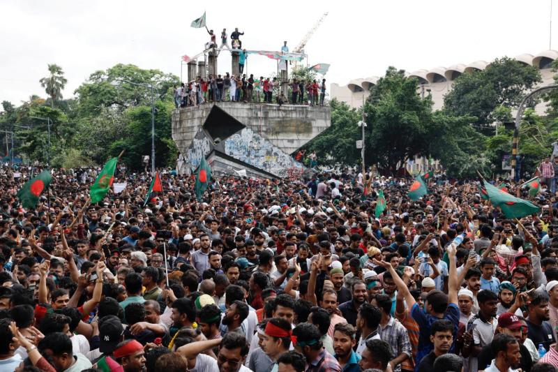 Bangladeş'teki hükümet karşıtı eylemler, başkent Dakka'da hızla büyümüştü / Fotoğraf: Reuters