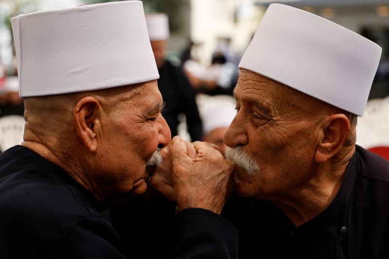 İsrail'in kuzeyindeki Culis köyünde iki Dürzi din adamı, 14 Mart 2025 / Fotoğraf: Reuters