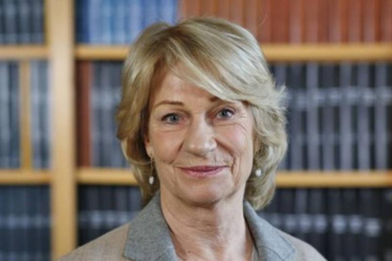 Marilyn Simons
