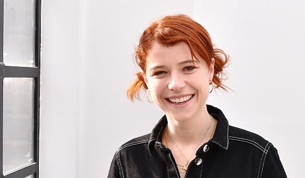 Jessie Buckley (2).jpeg