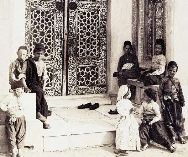 Osmanlı'da ramazan çocuklar.jpg