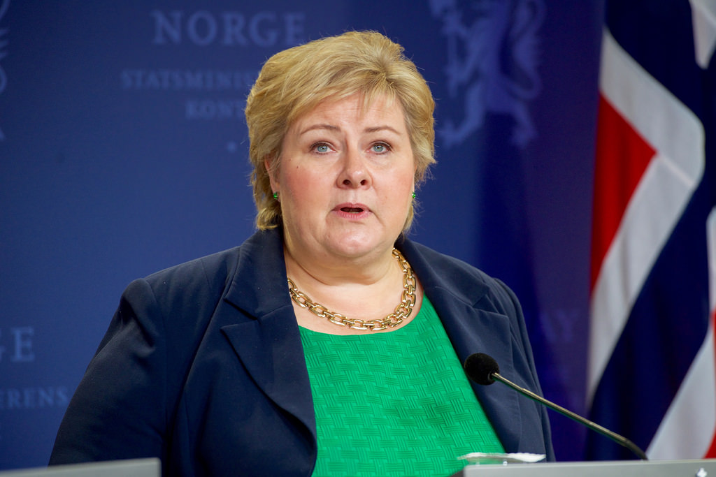 Norveç Başbakanı Solberg.jpg